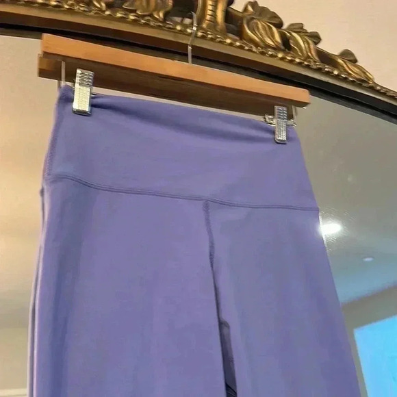 GLYDER LEGGINGS SIZE SMALL - Picture 2 of 6